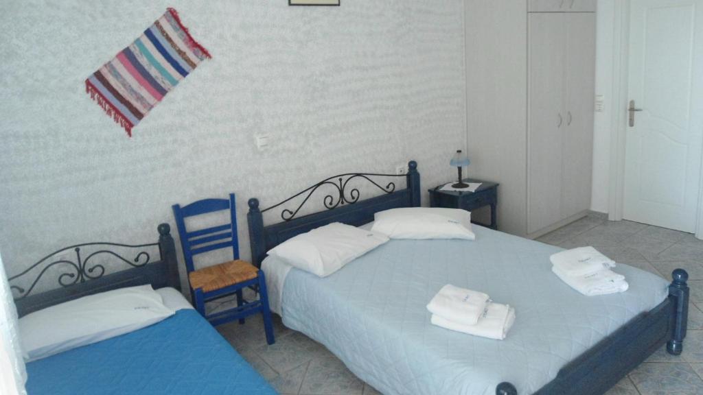 Sirines Aparthotel Vlachata Exterior photo